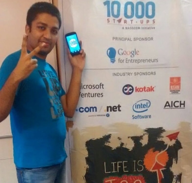 Sumesh Dugar beside a Google for Entrepreneurs and 10,000 Startups board